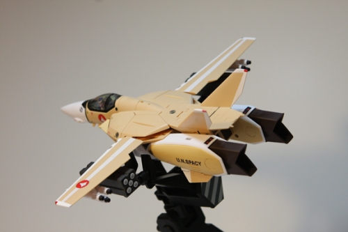 VF-1J Mass Production TV Type:  Fighter Mode